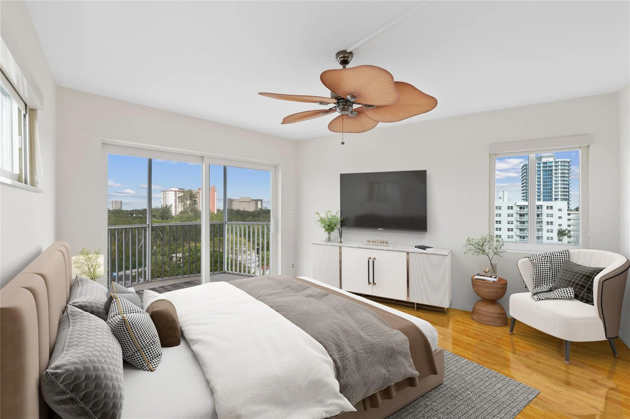 720 Bayshore Dr, #701