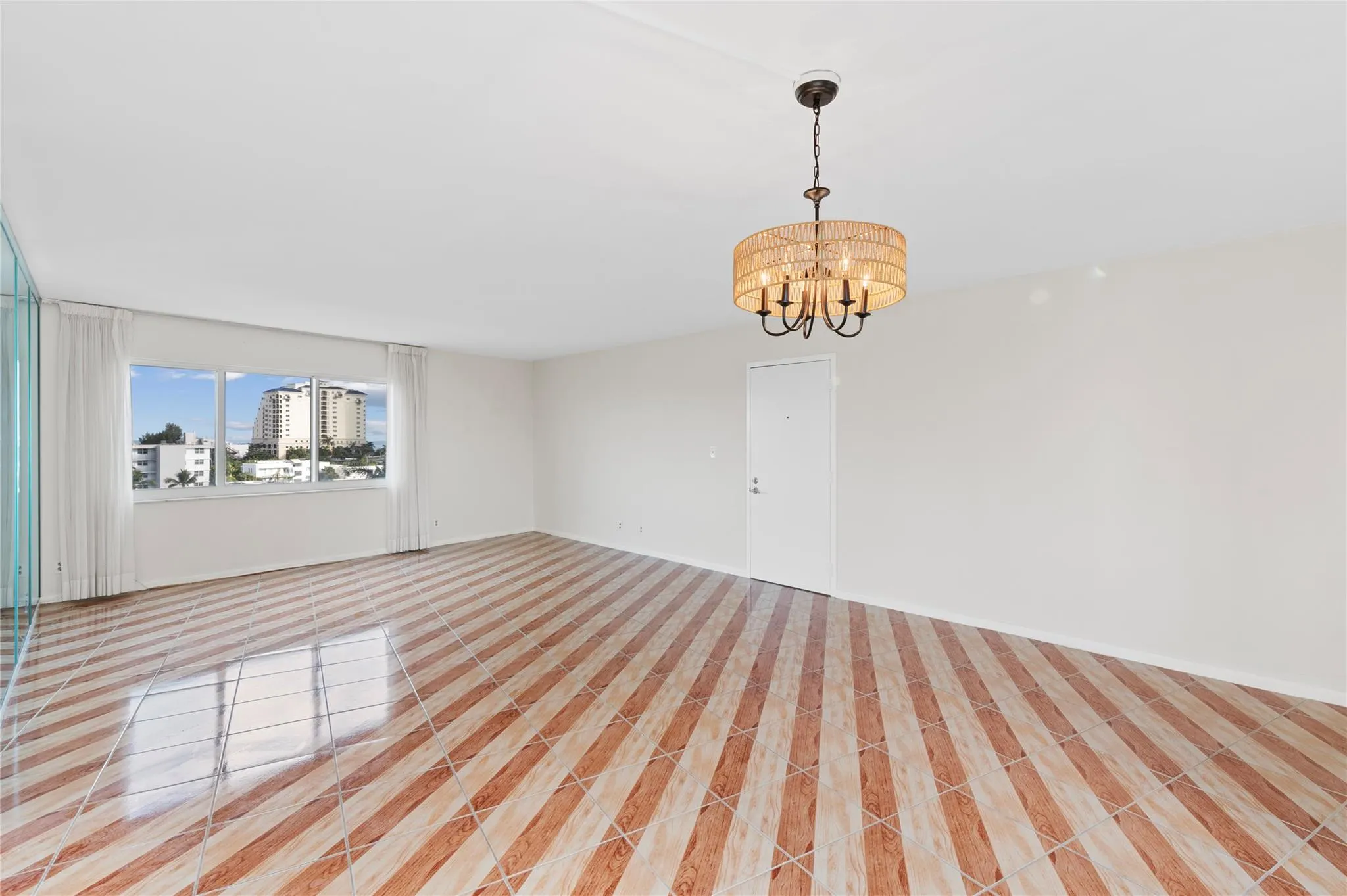720 Bayshore Dr, #701