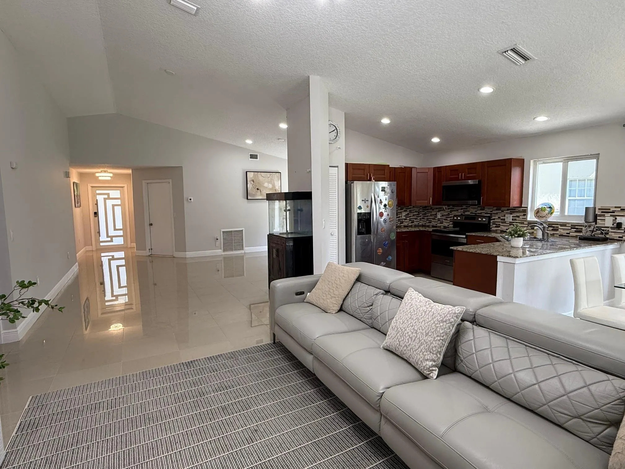 7160 NW 30 Court