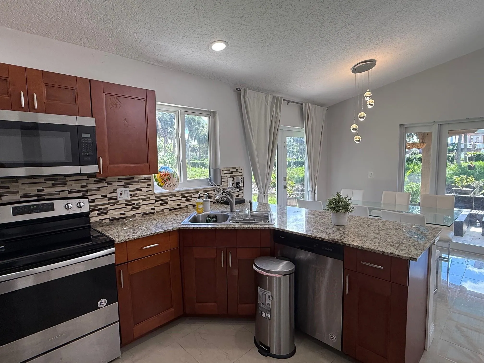 7160 NW 30 Court