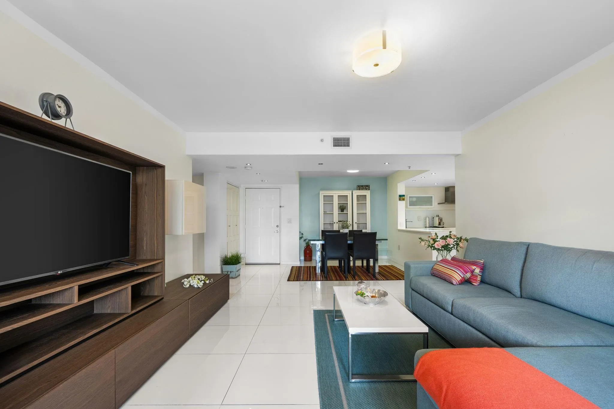 520 SE 5th, #2406