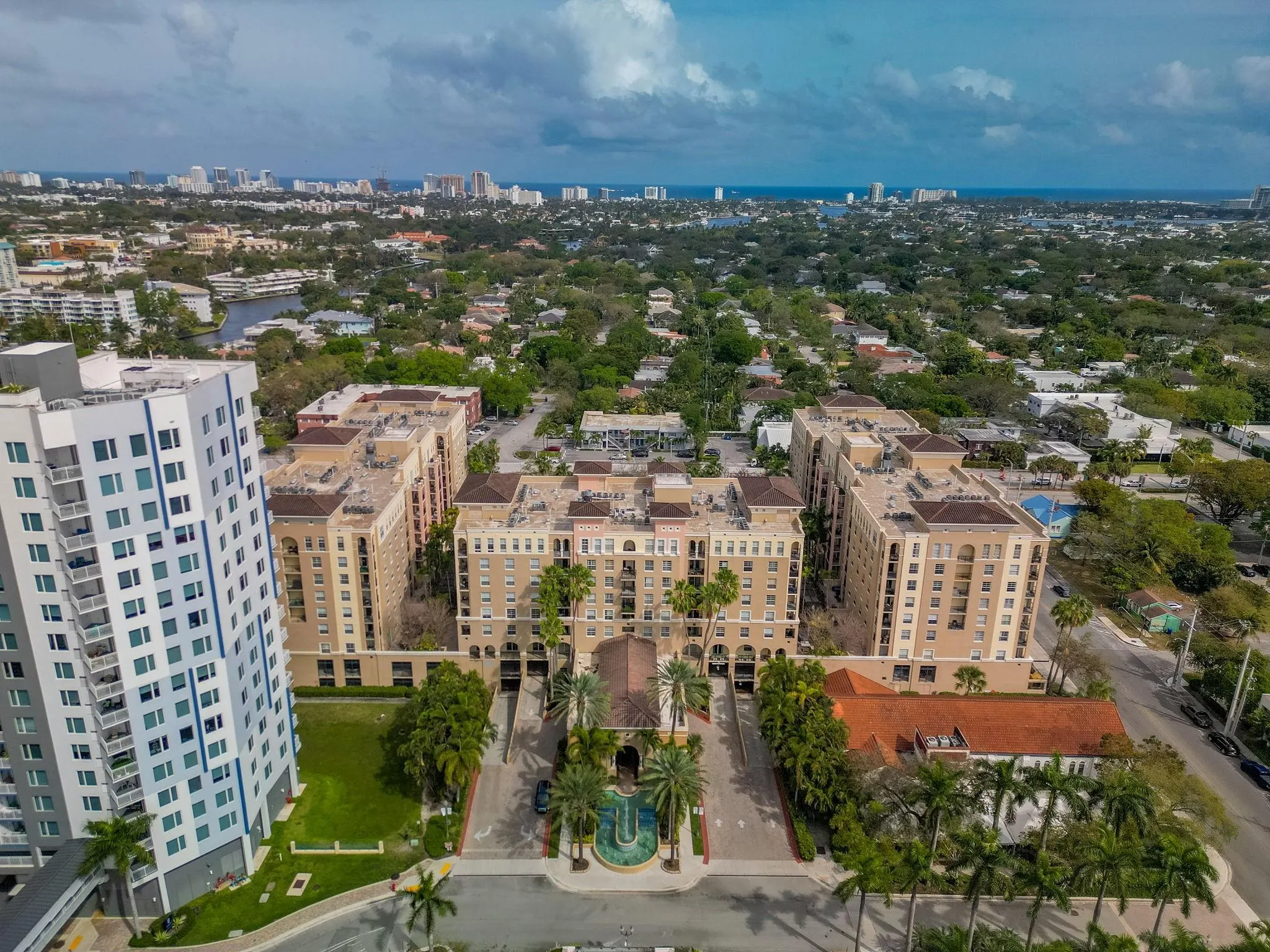 520 SE 5th, #2406