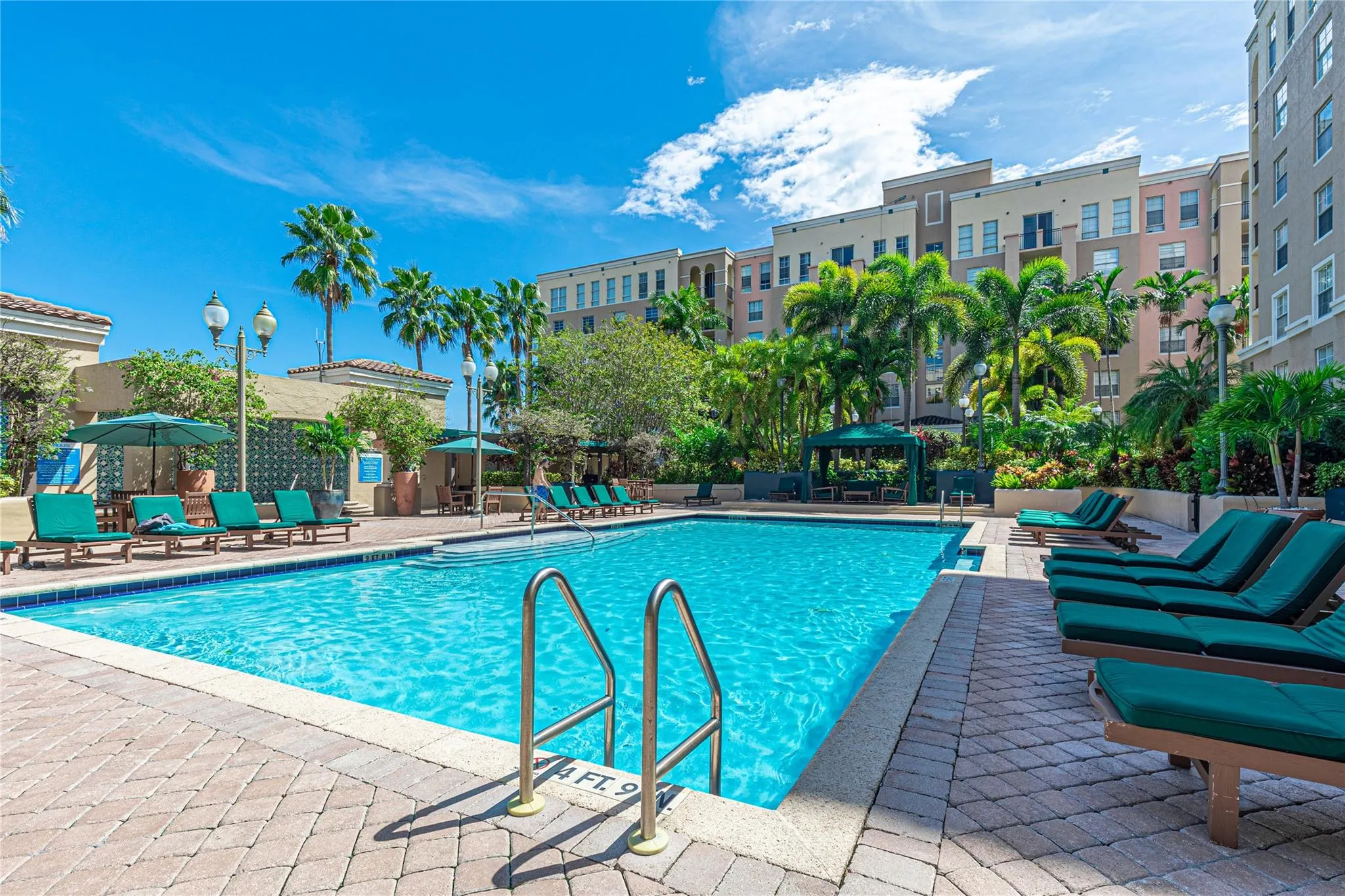520 SE 5th, #2406