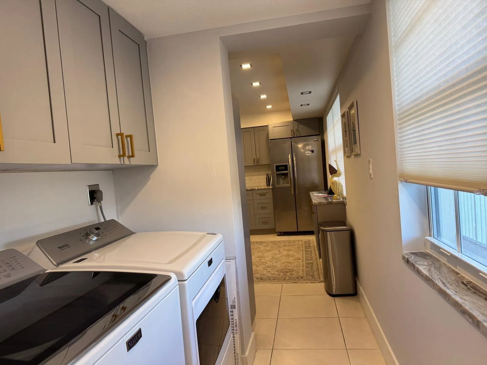 3510 OAKS WAY, #702