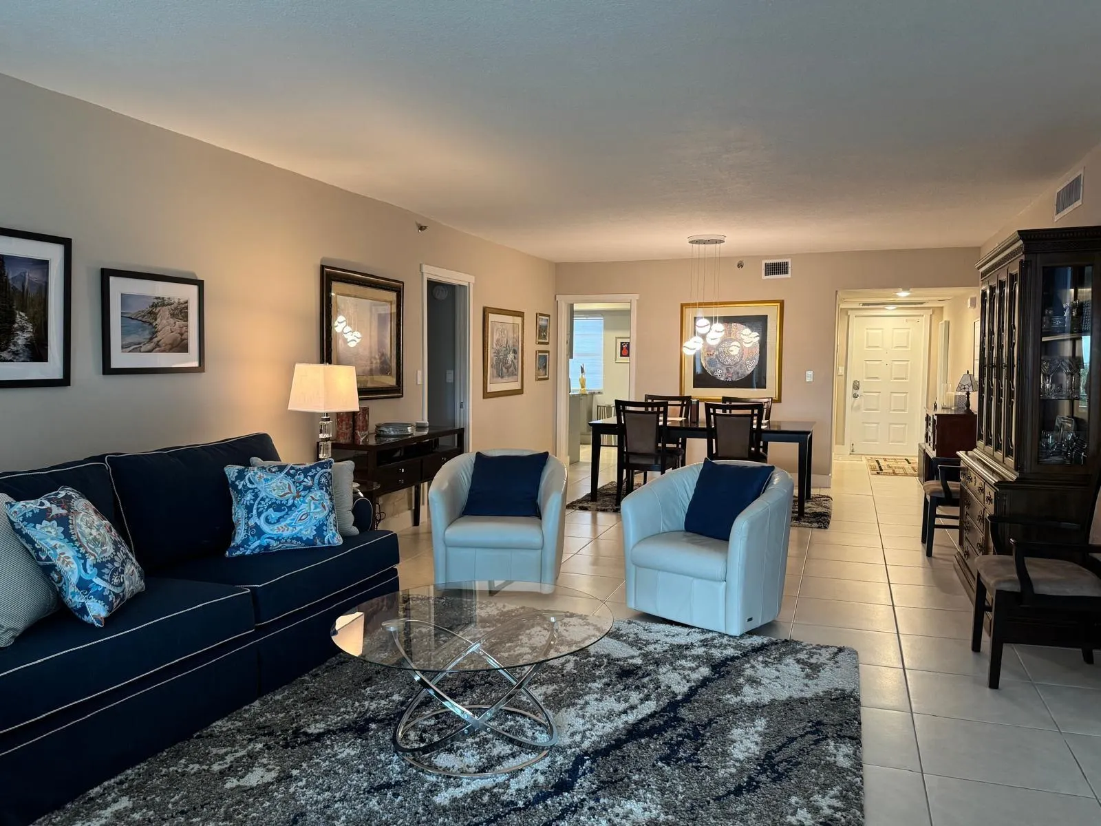 3510 OAKS WAY, #702