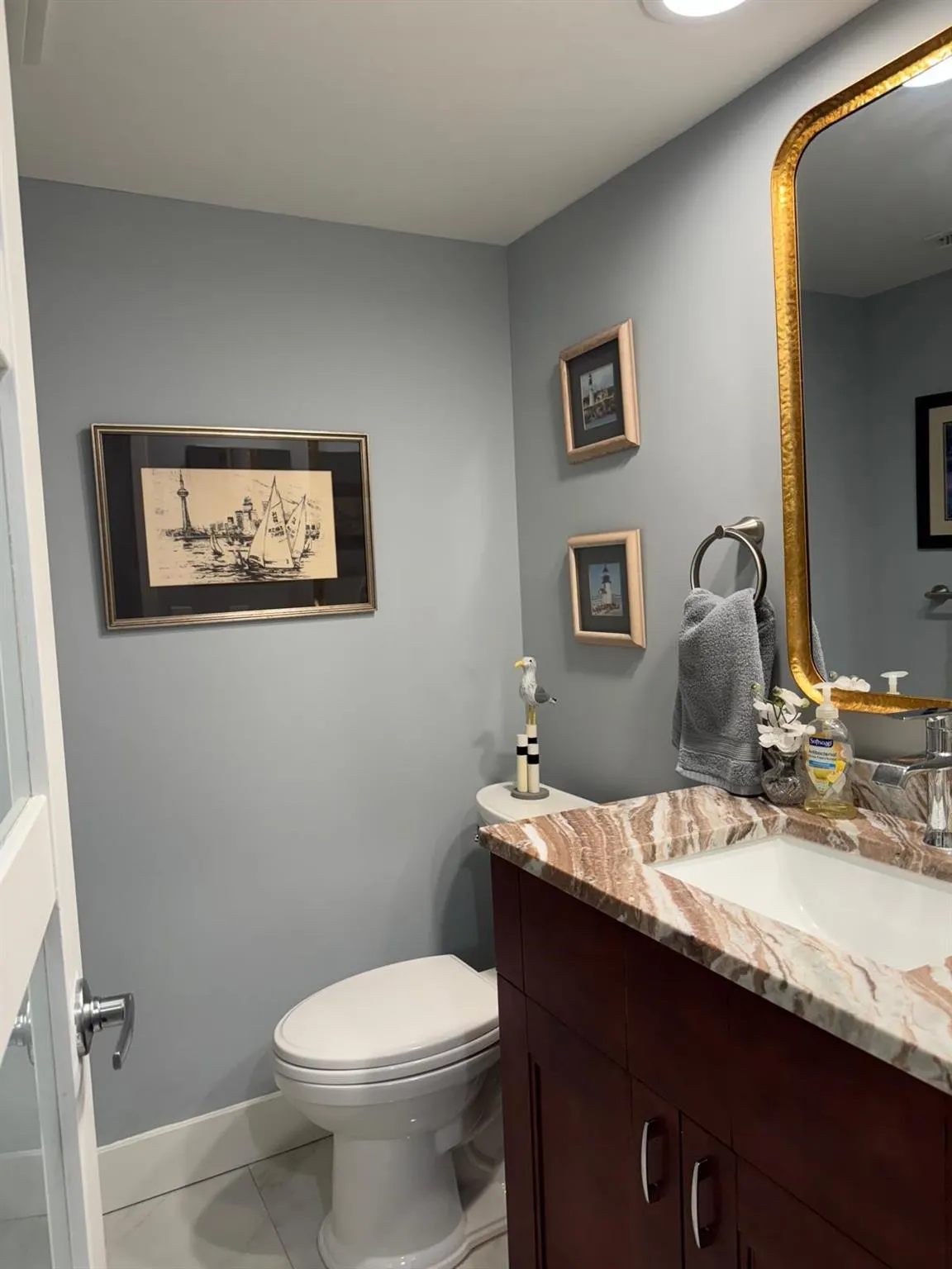 3510 OAKS WAY, #702