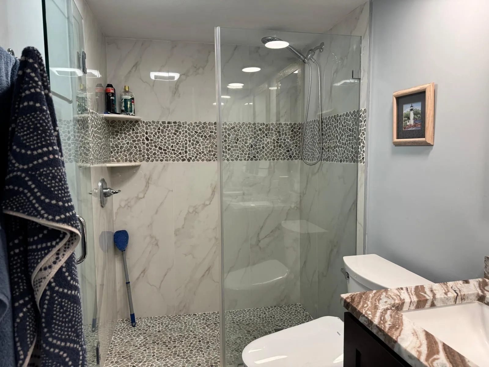 3510 OAKS WAY, #702
