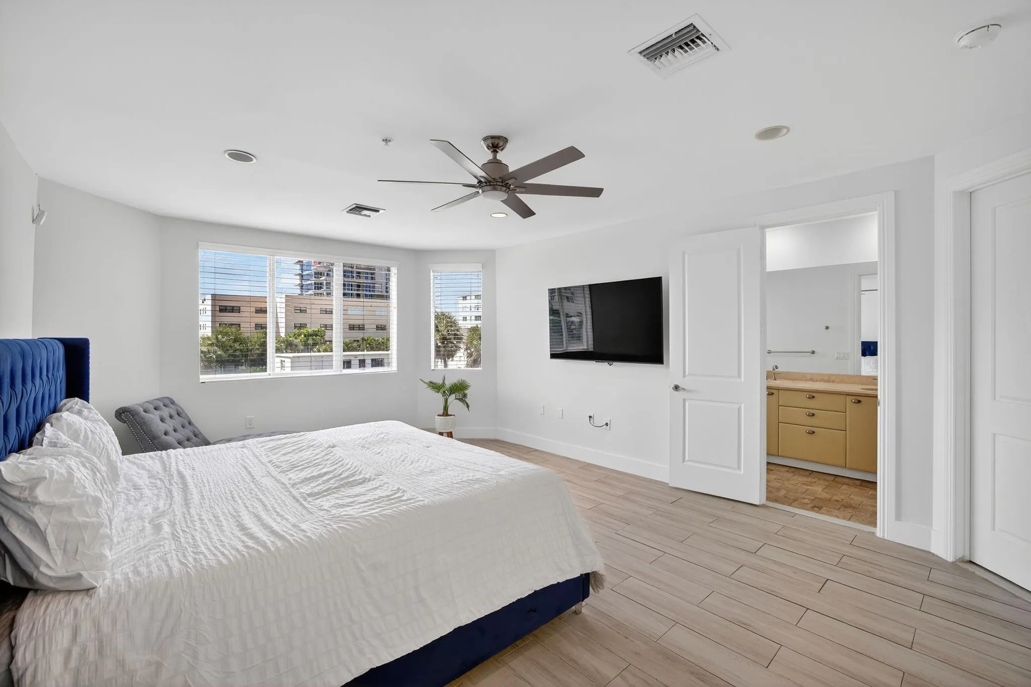 508 N Birch Rd, #508