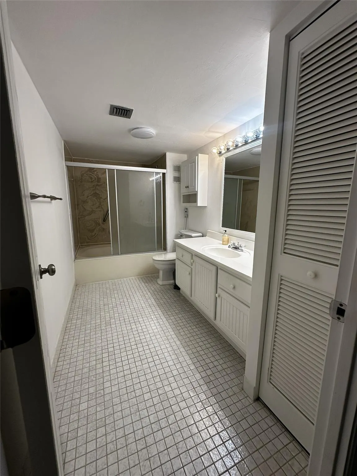 6300 NW 2nd Ave, #103