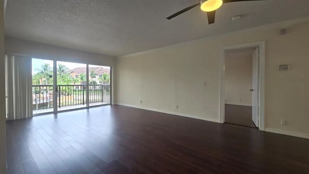 8871 WILES ROAD, #202