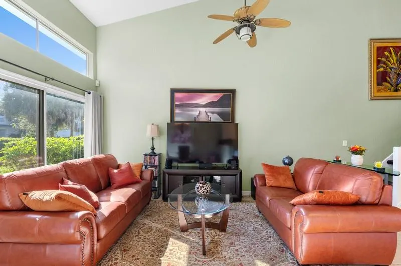 12816 Woodmill Dr