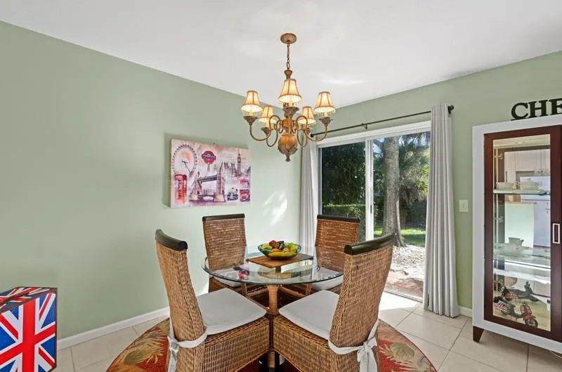 12816 Woodmill Dr