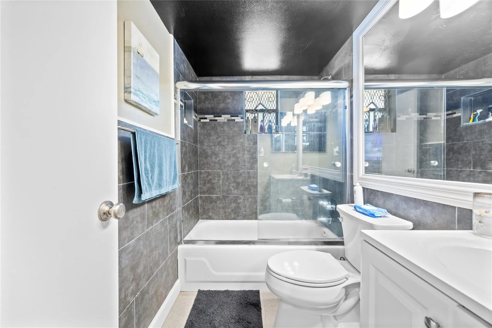 6555 W Broward Blvd, #102