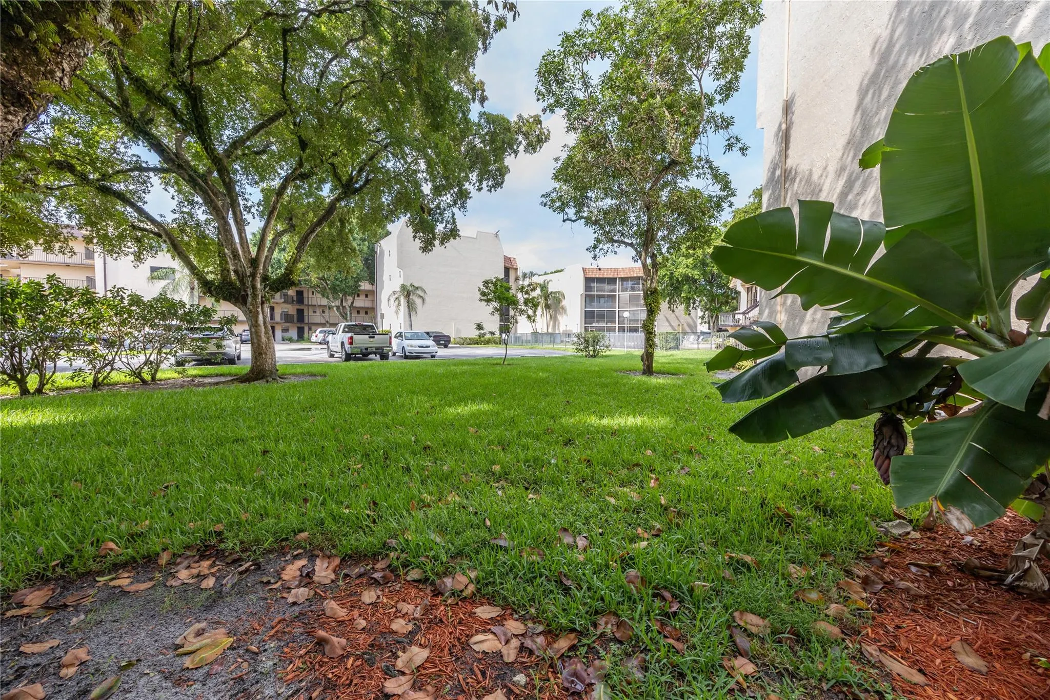 6555 W Broward Blvd, #102