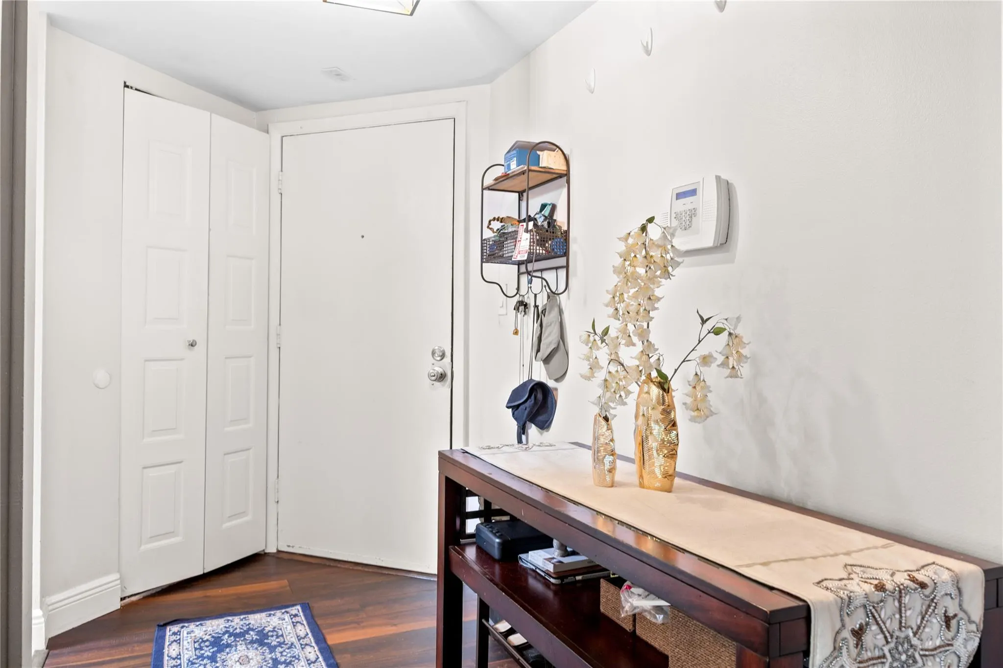 6555 W Broward Blvd, #102