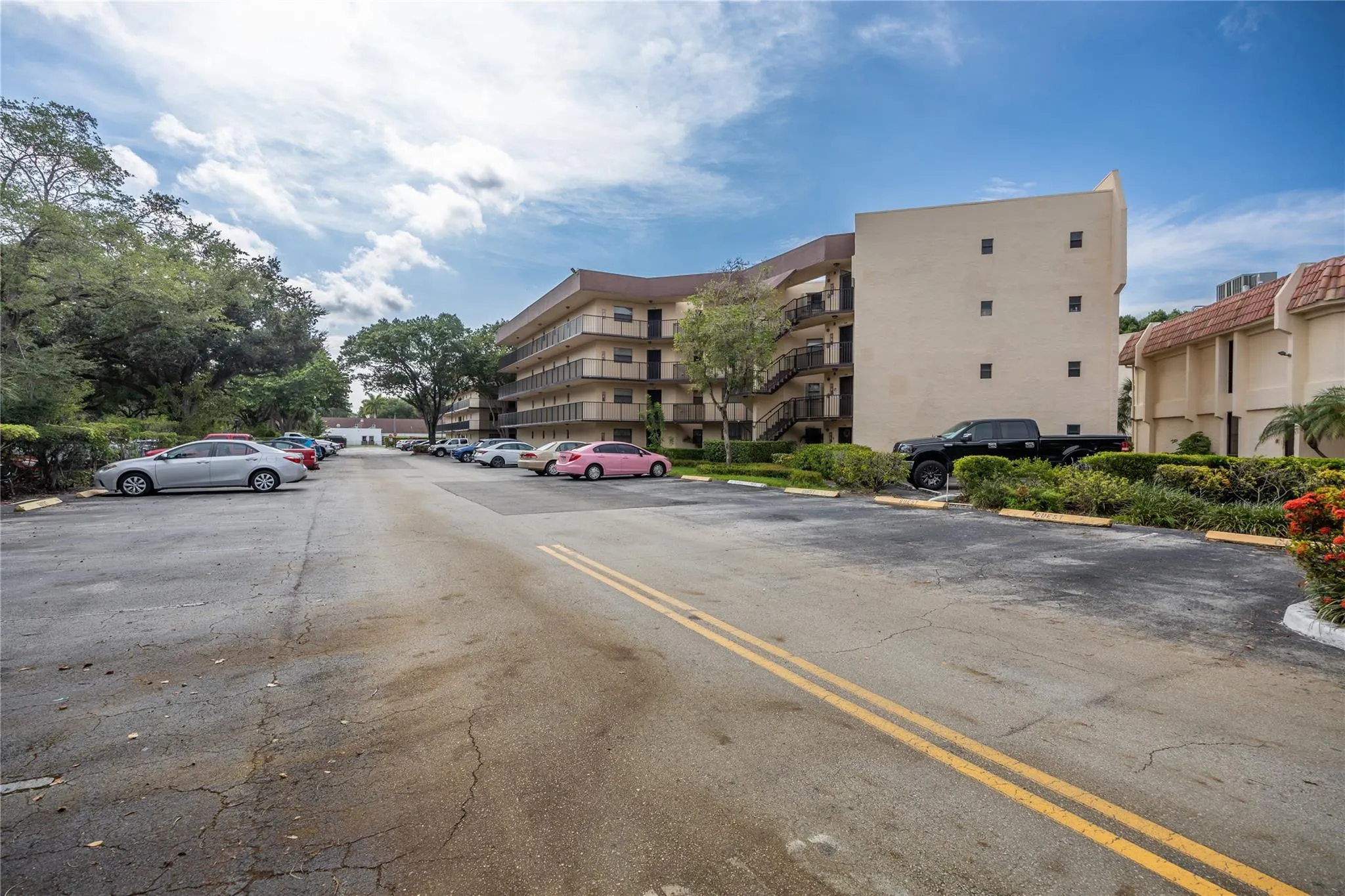 6555 W Broward Blvd, #102