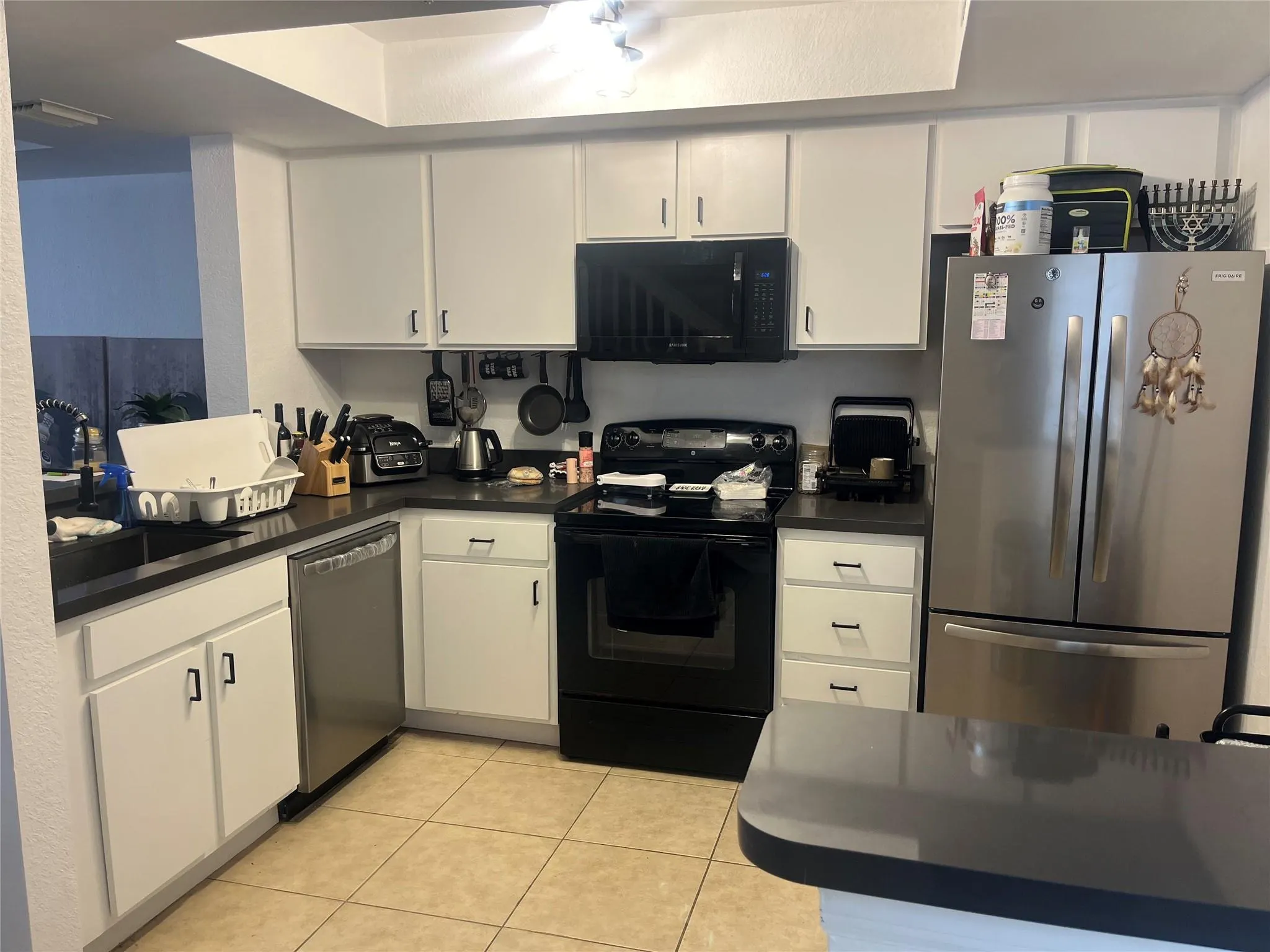 735 SW 148th Ave