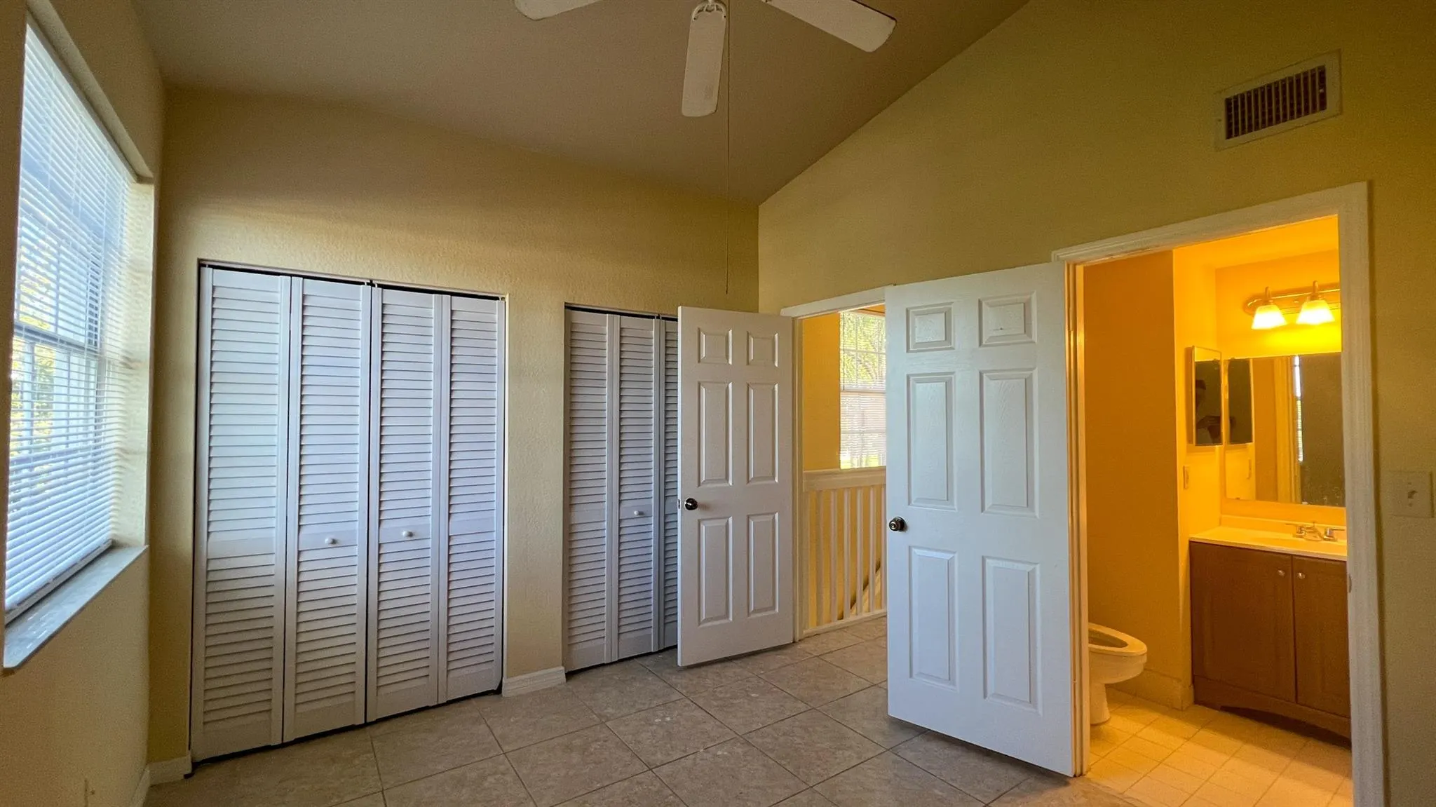 735 SW 148th Ave