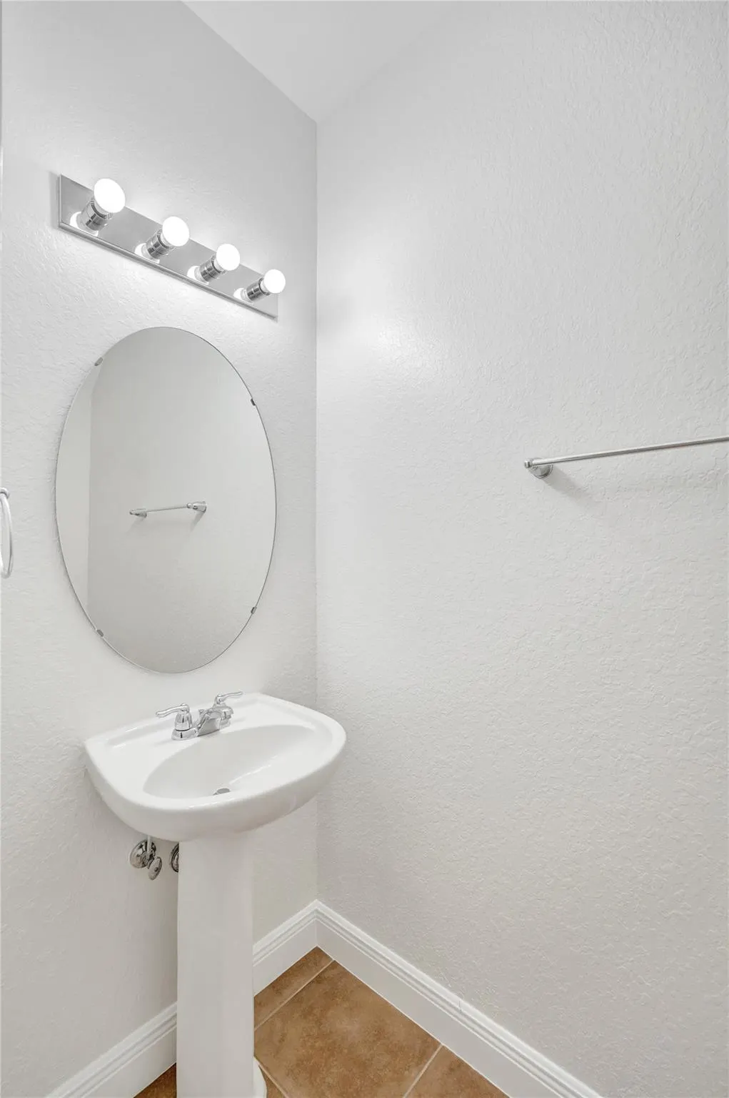 228 SW 6th Ct, #228