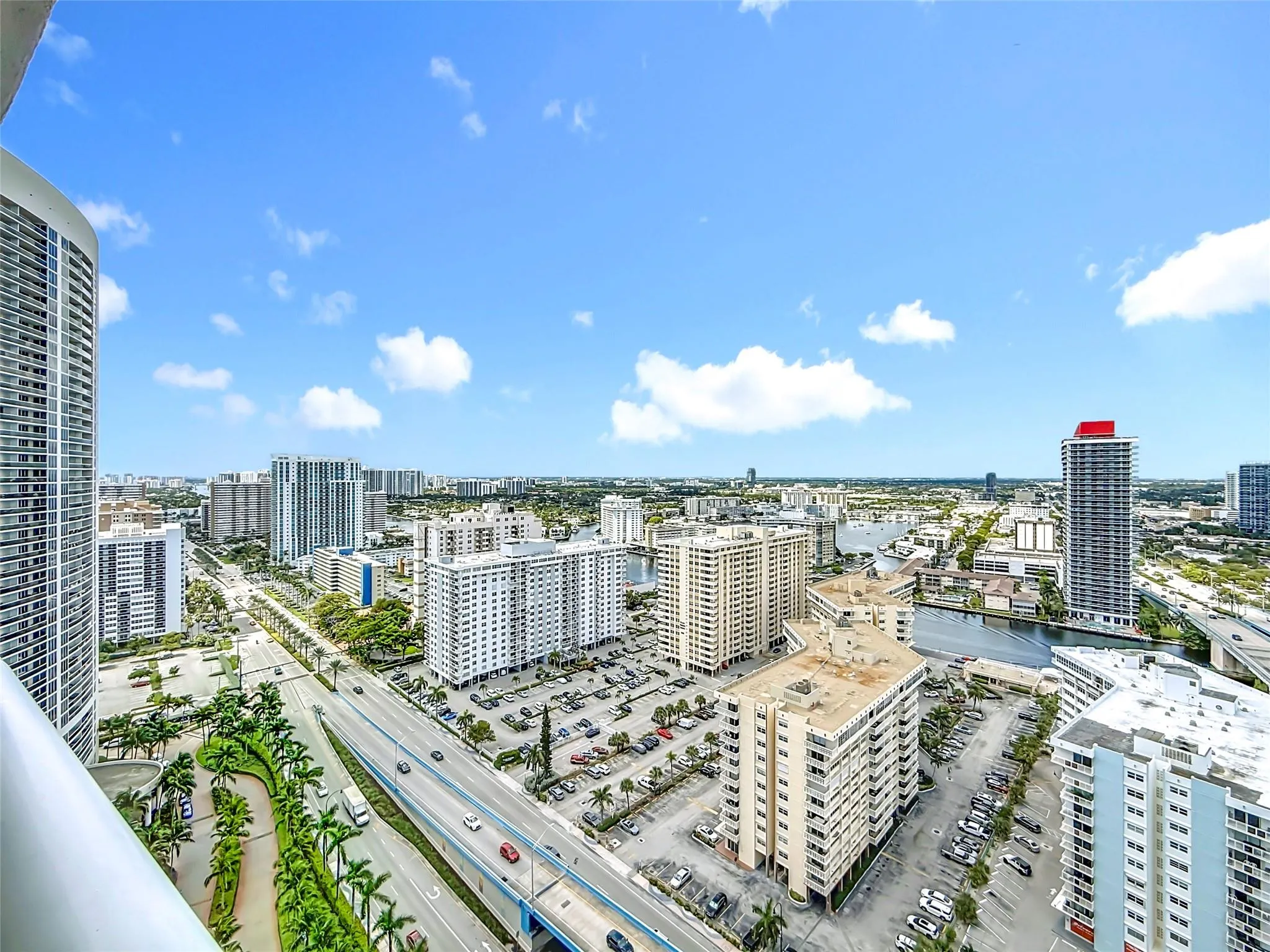 1800 S Ocean Dr, #2709