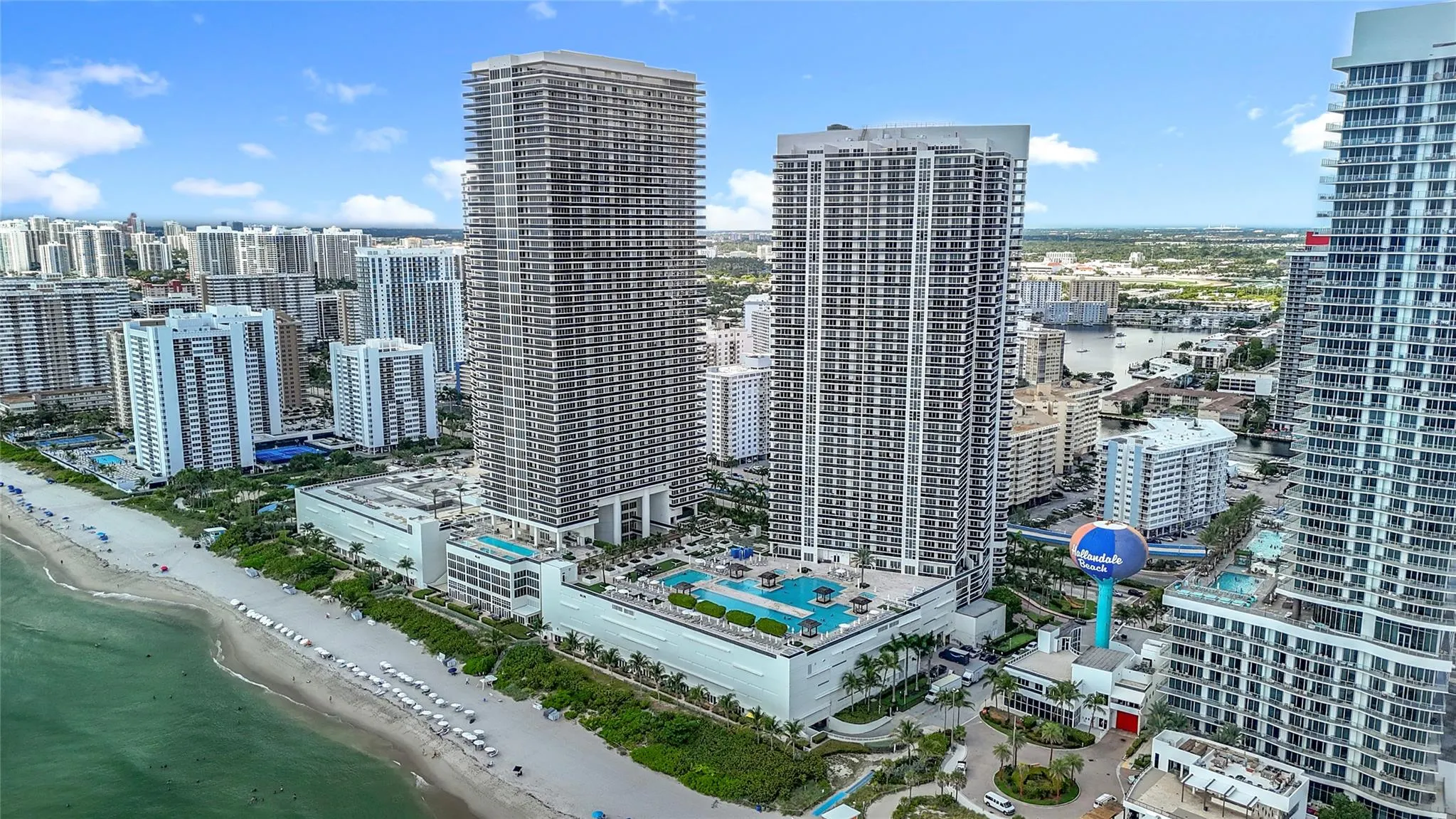 1800 S Ocean Dr, #2709