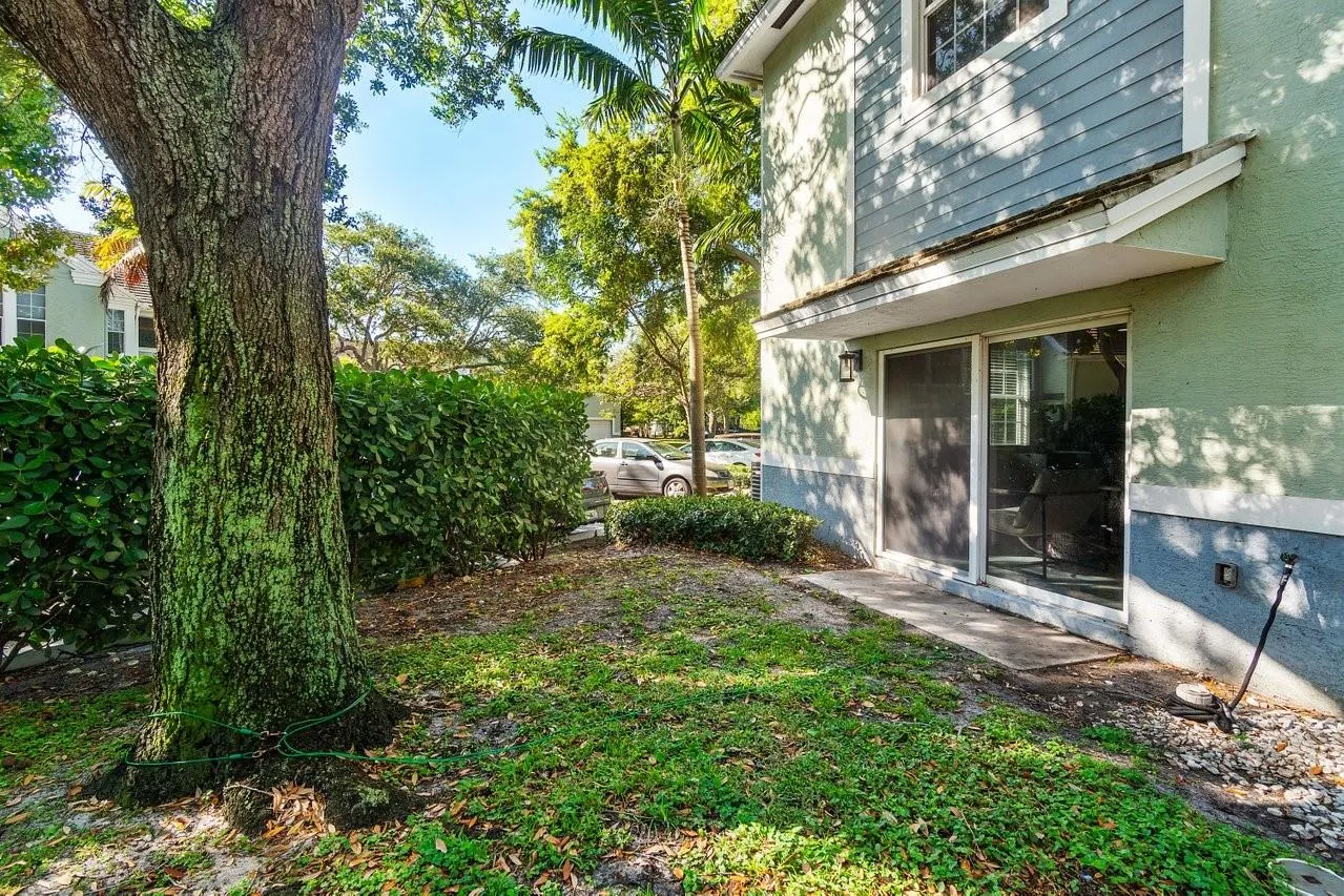 1030 Crystal Way, #104