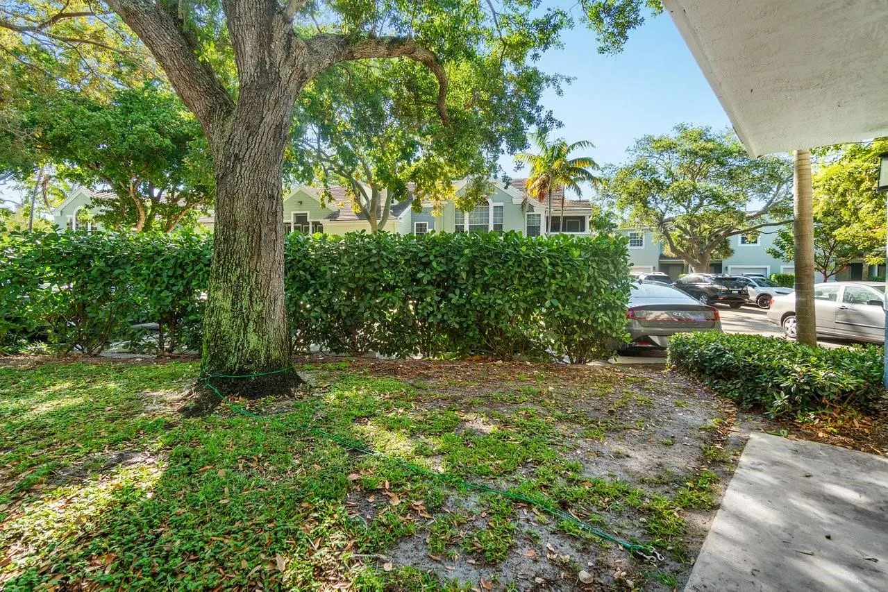1030 Crystal Way, #104
