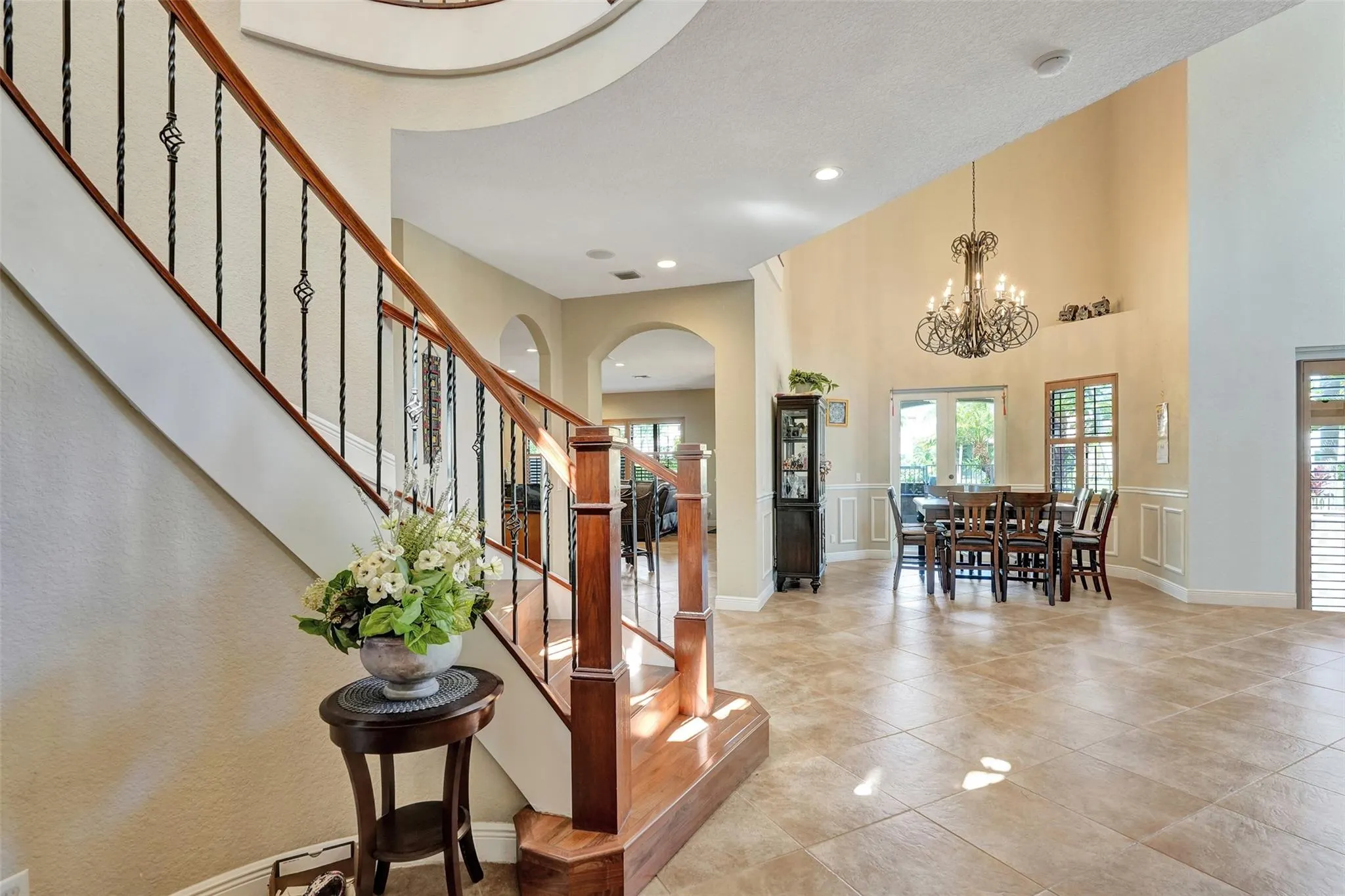 4115 Artesa Dr