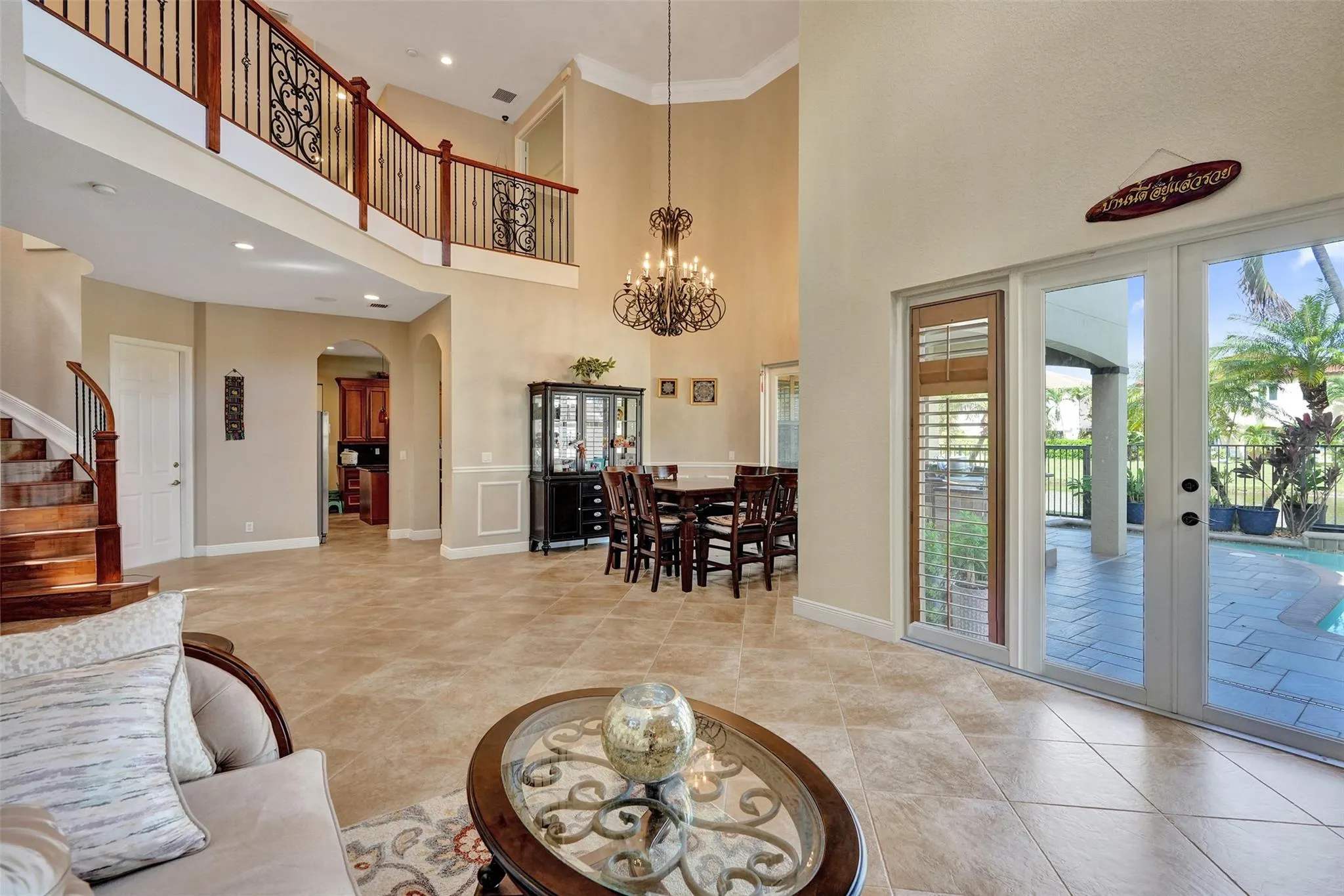 4115 Artesa Dr