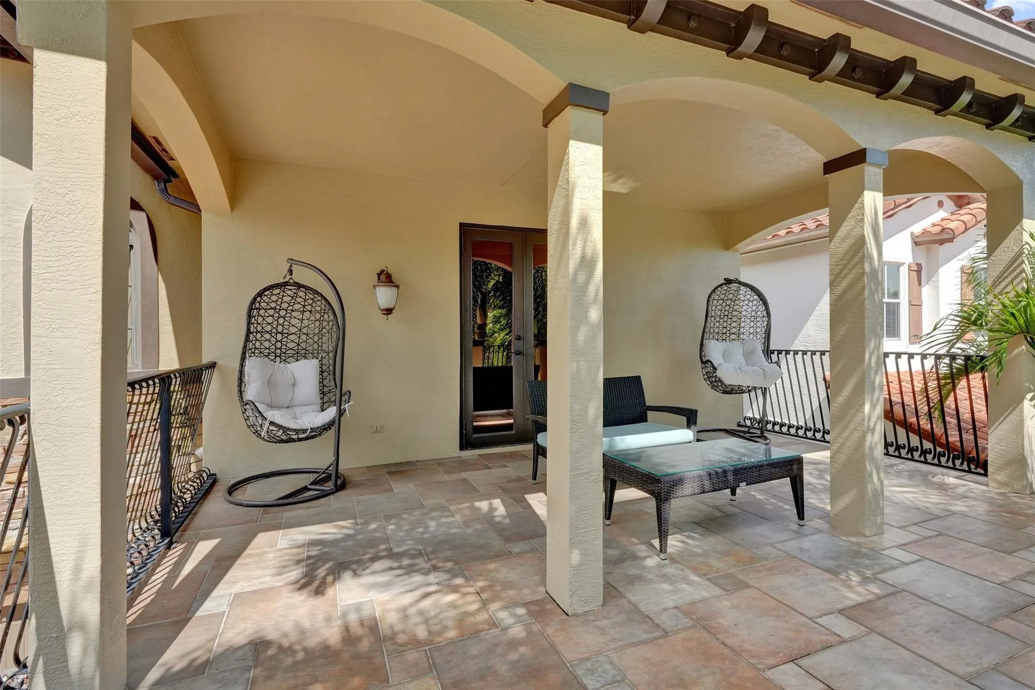 4115 Artesa Dr
