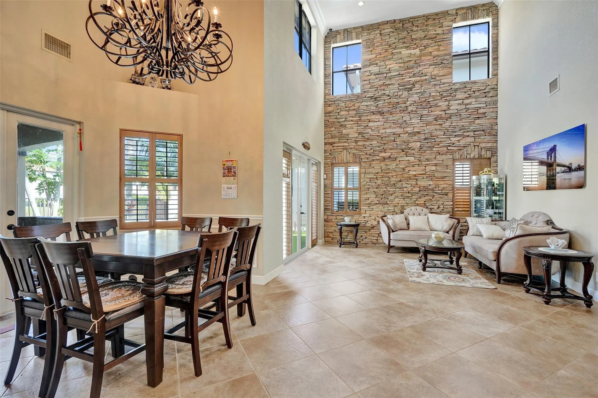 4115 Artesa Dr