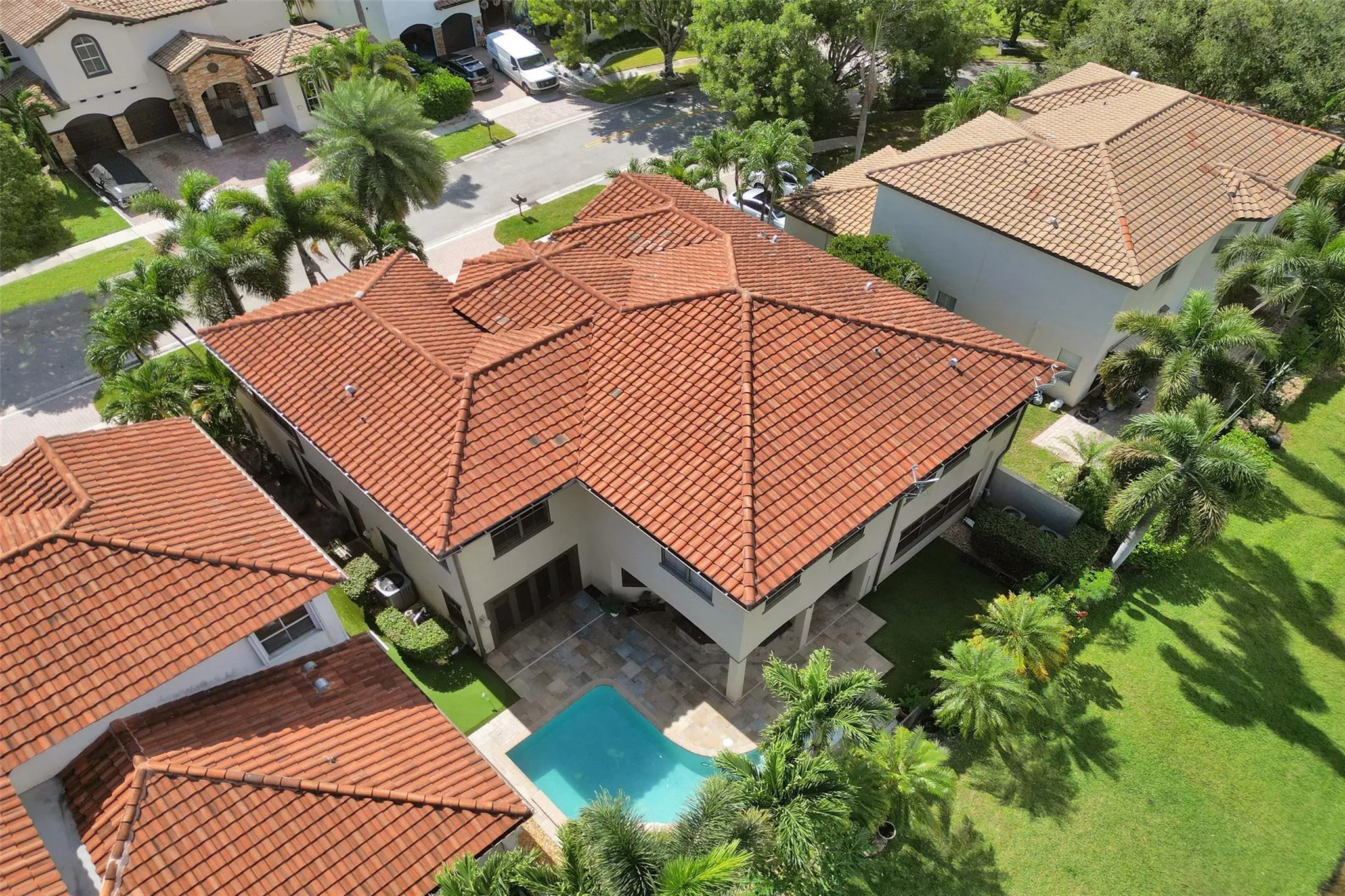4115 Artesa Dr