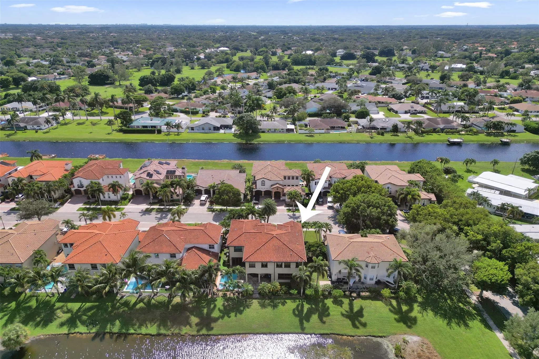4115 Artesa Dr