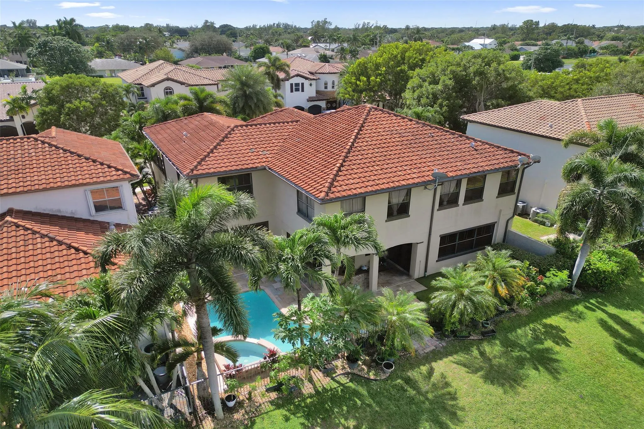 4115 Artesa Dr