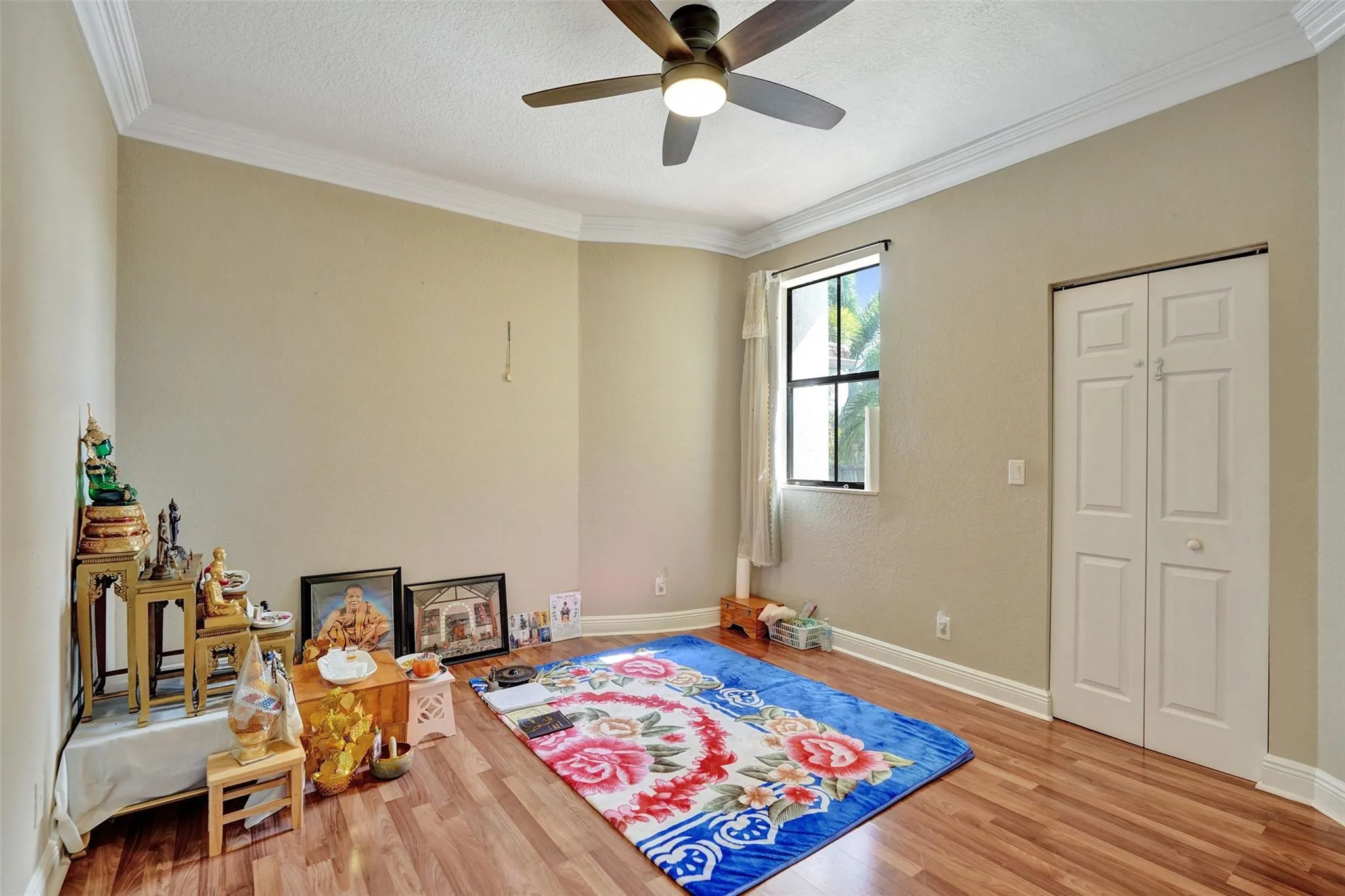 4115 Artesa Dr