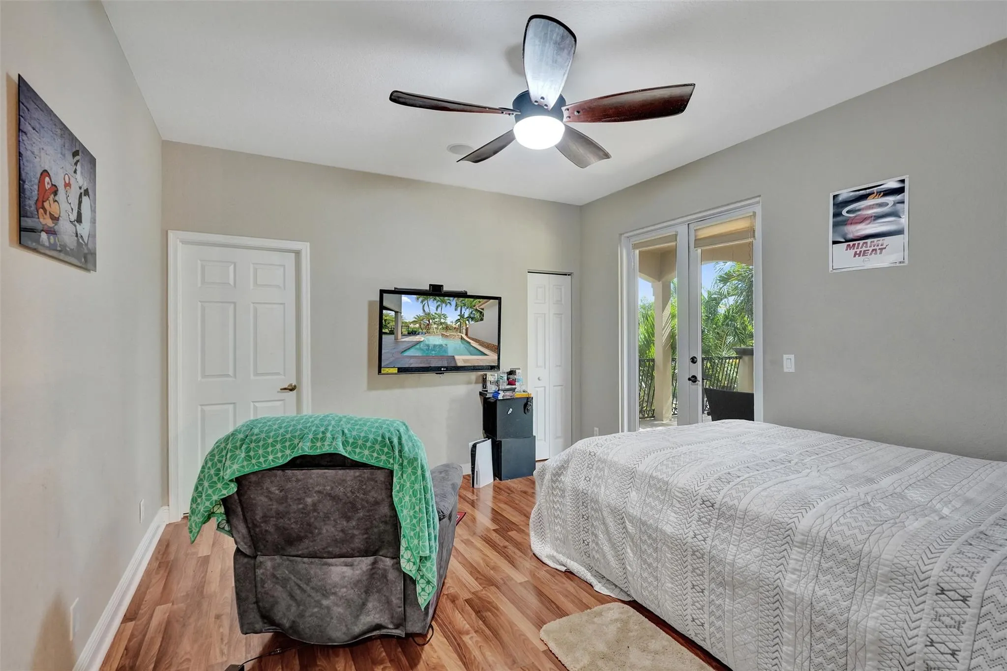 4115 Artesa Dr