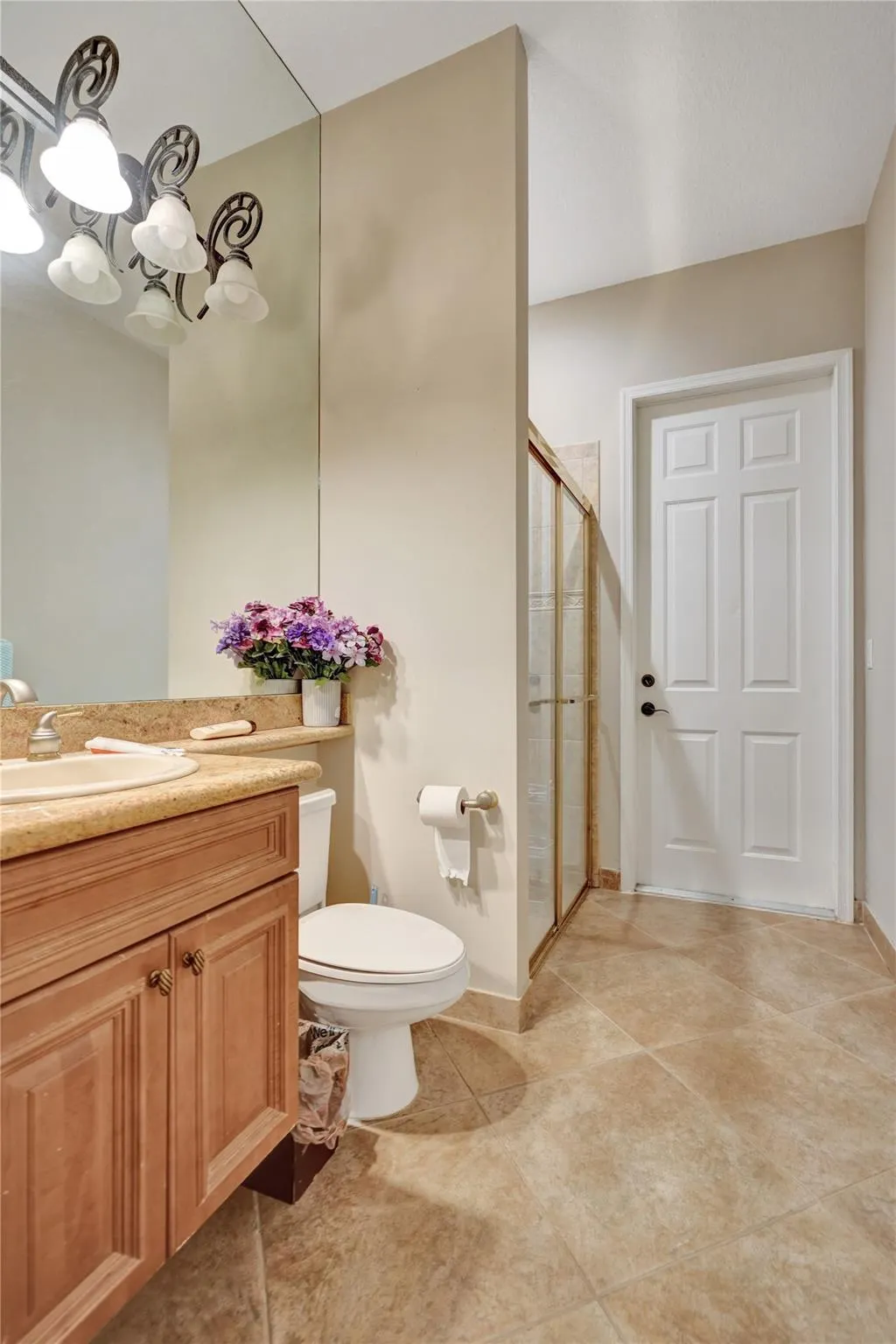 4115 Artesa Dr