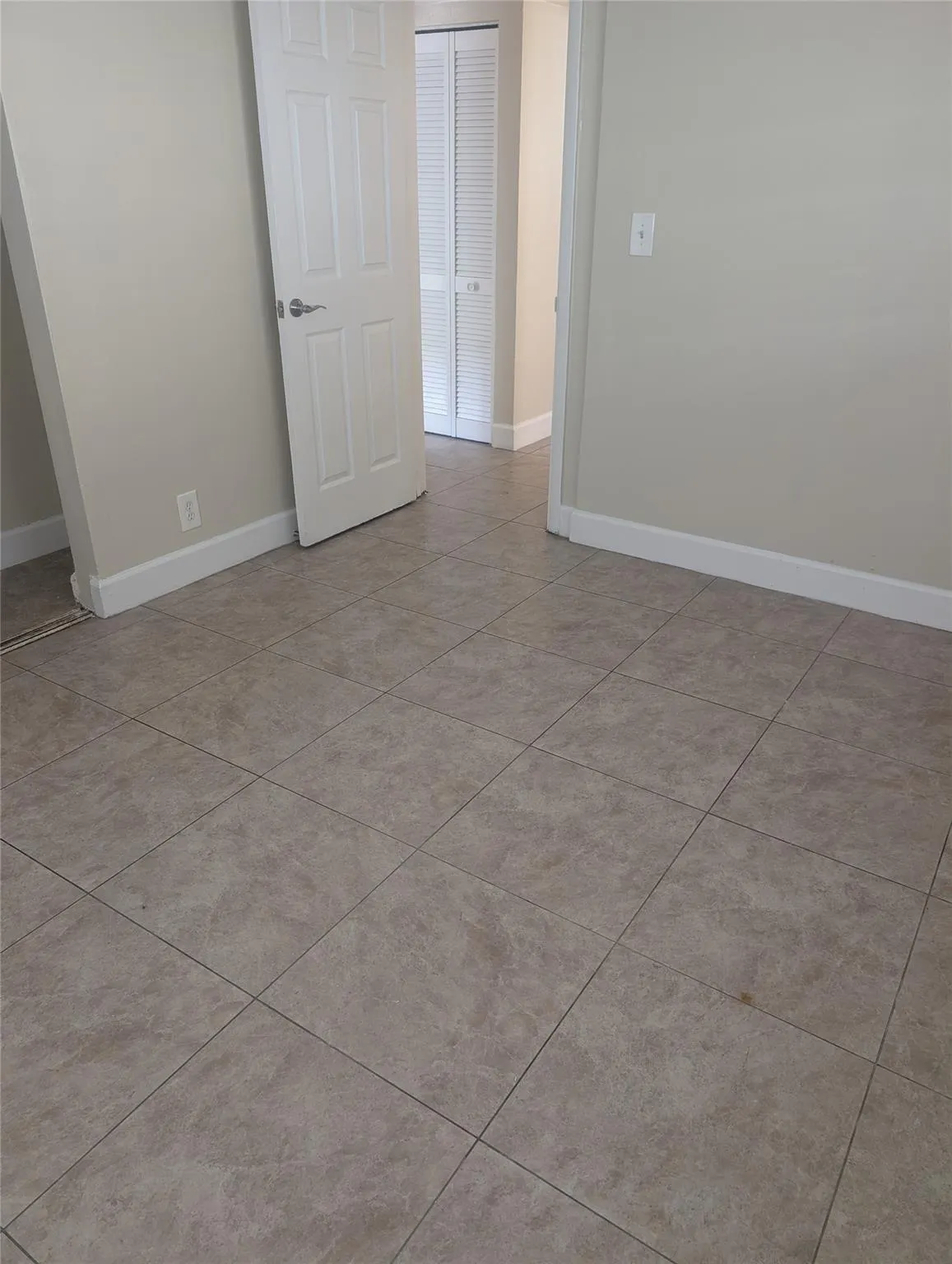 5850 NW 17th PL, #114