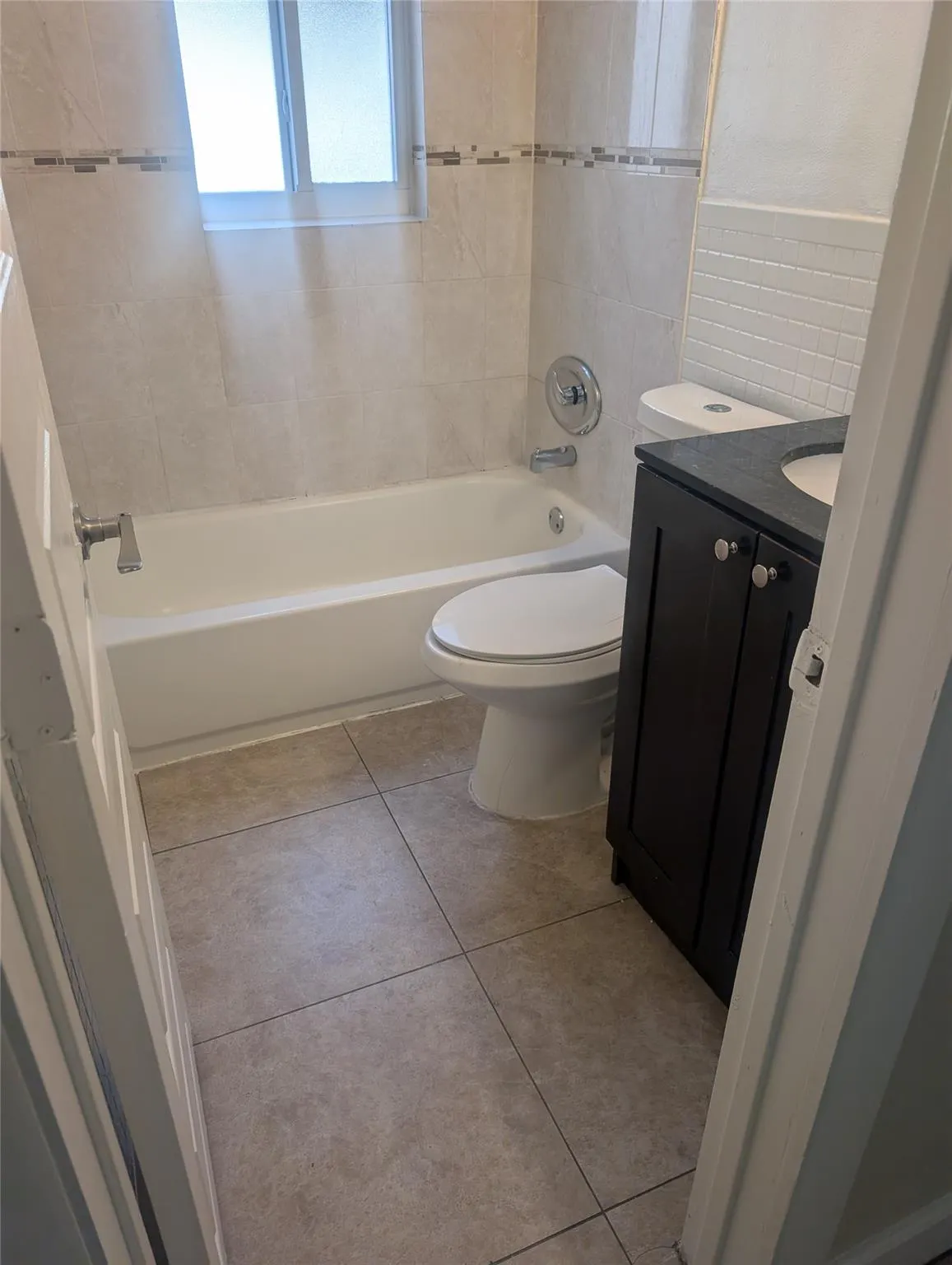 5850 NW 17th PL, #114