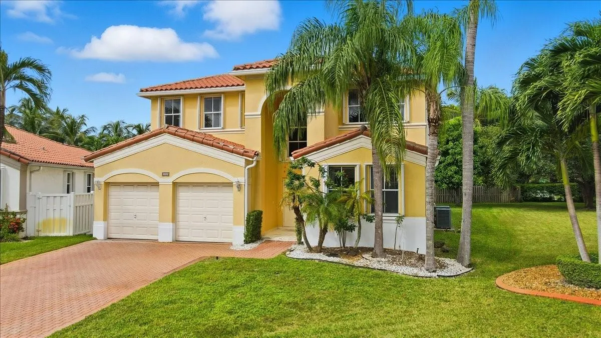 3802 SW 165th Ter