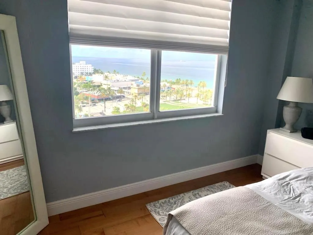 1 Las Olas Circle, #1415