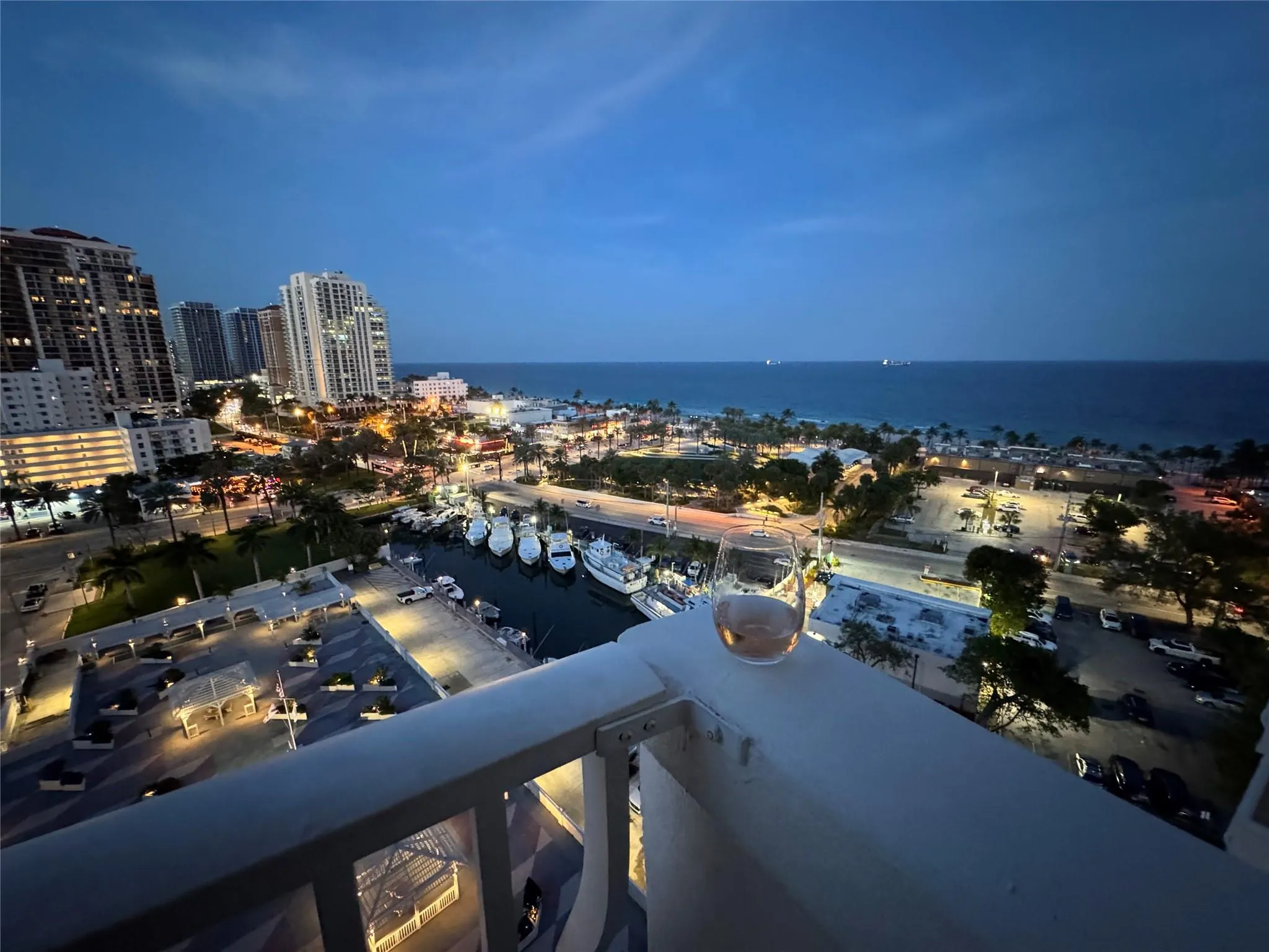 1 Las Olas Circle, #1415