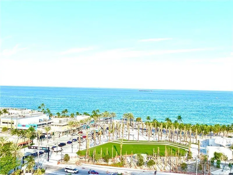1 Las Olas Circle, #1415