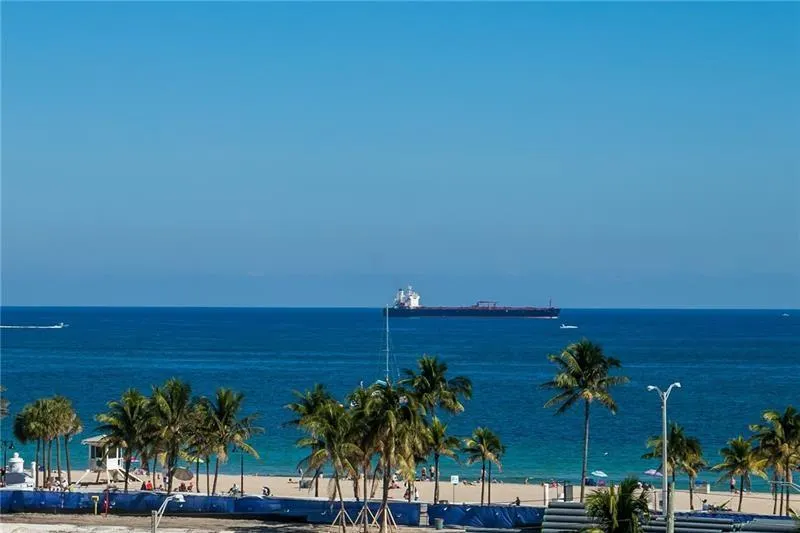 1 Las Olas Circle, #1415