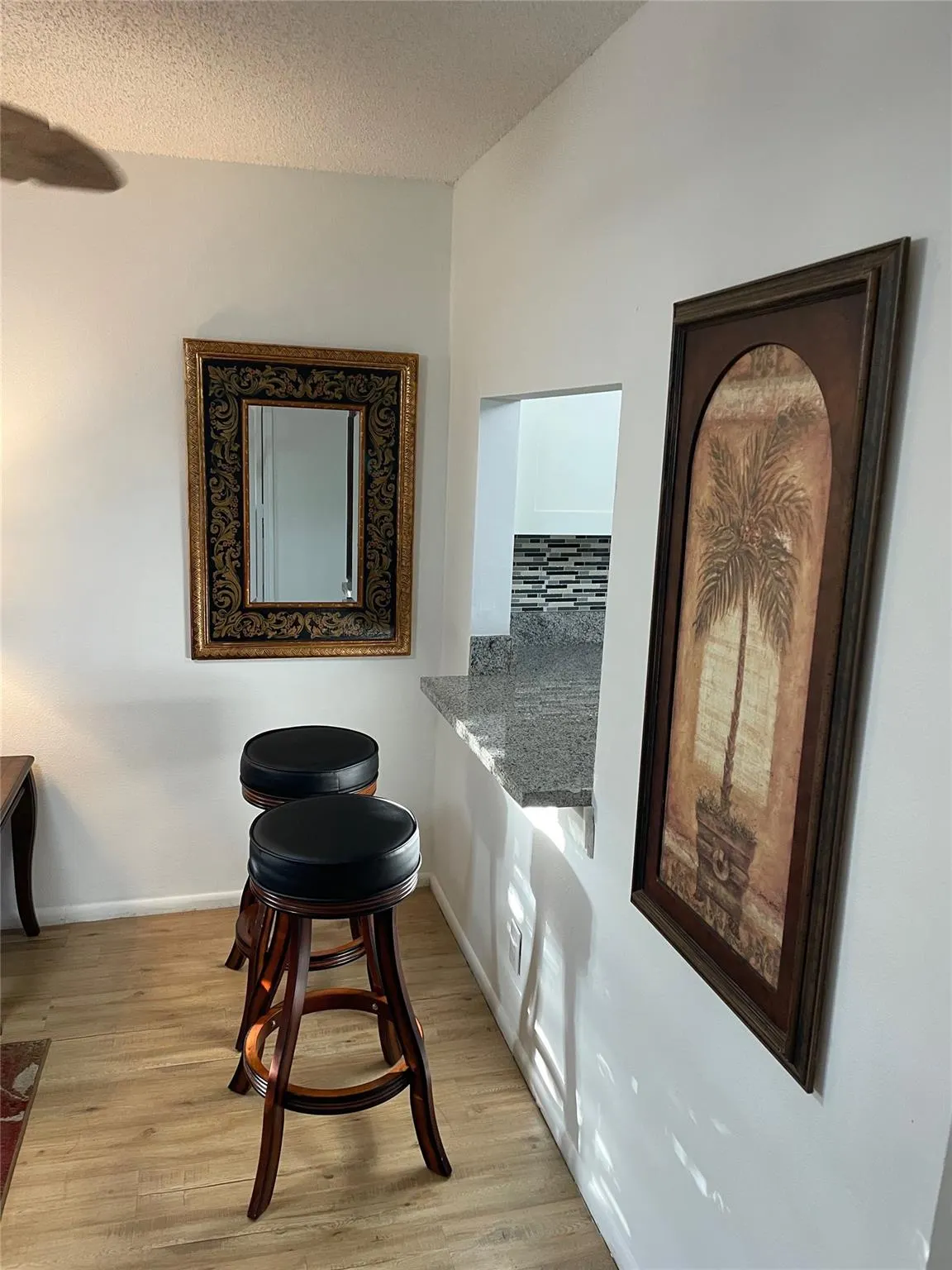 9471 Evergreen Pl, #406