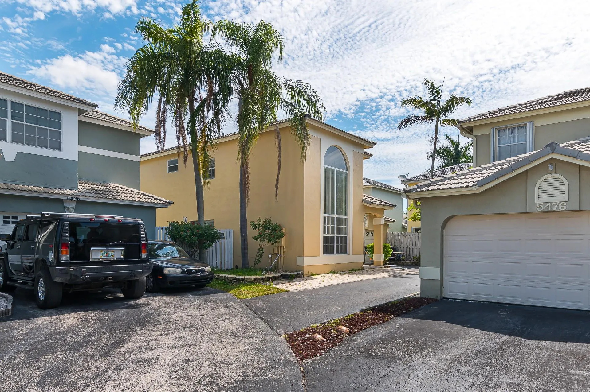 5486 NW 44th Way