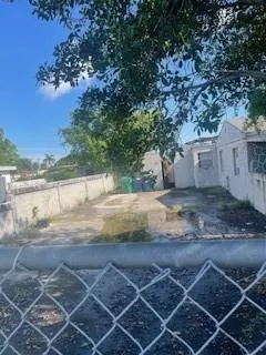 2477 NW 101st St