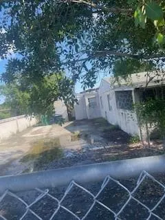 2477 NW 101st St