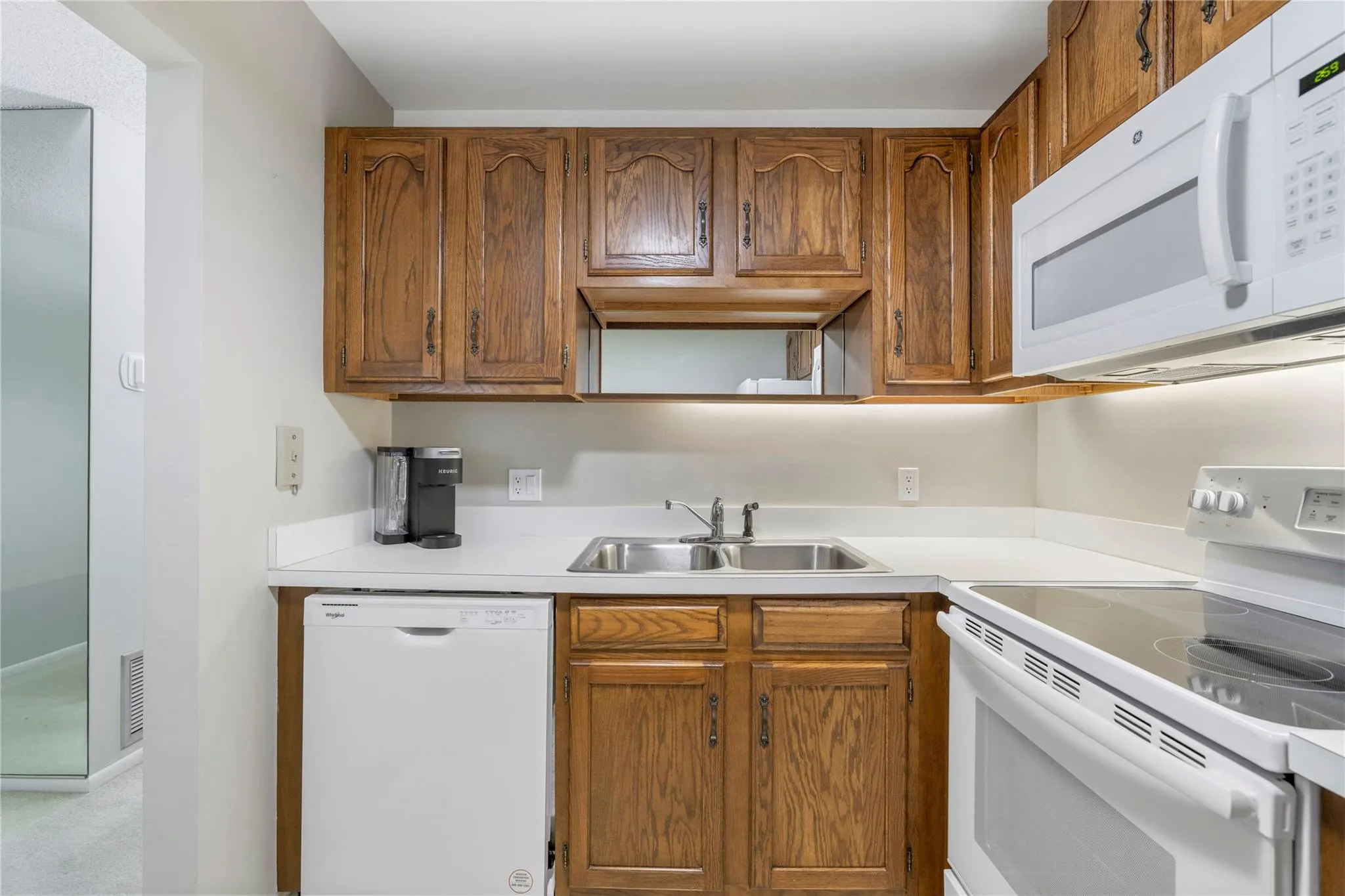 27 Vista Gardens Trl, #204