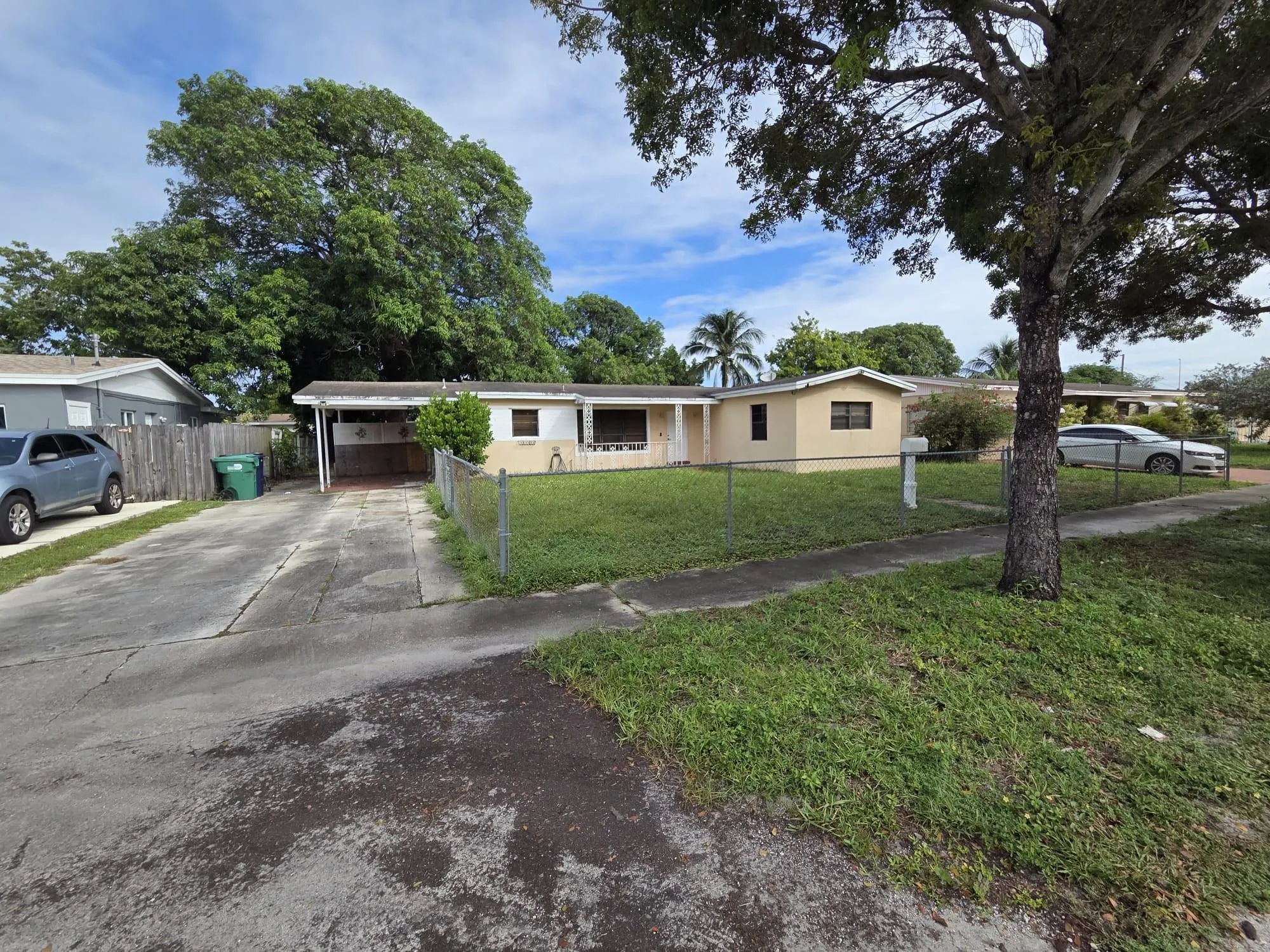 1345 NW 181st St